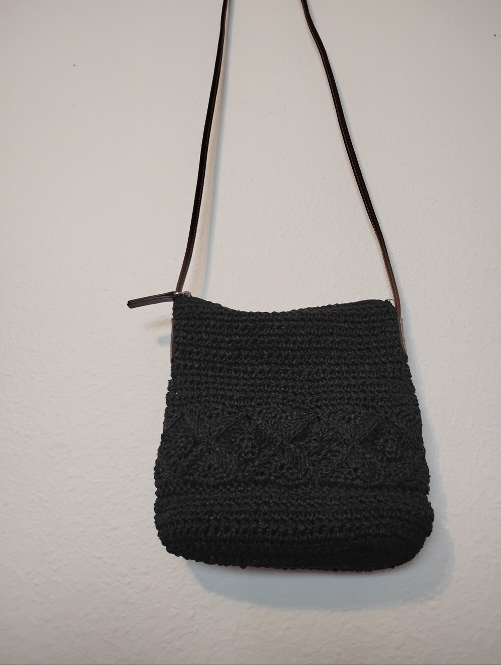 St John's Bay Straw Crossbody Purse